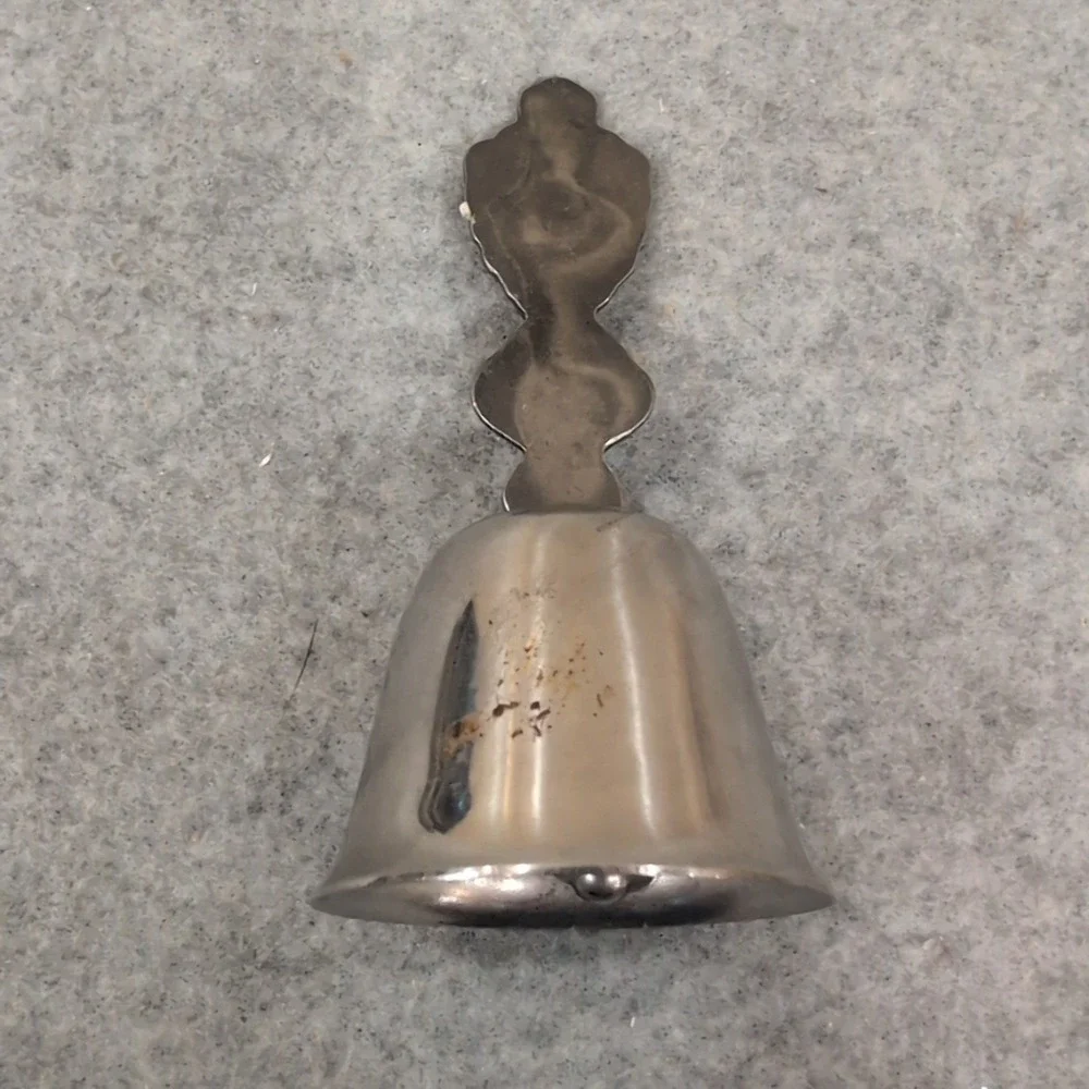 Vintage Silver Tone Ornate Crest Shield Hand Bell Decorative Service Bell - Picture 3 of 4